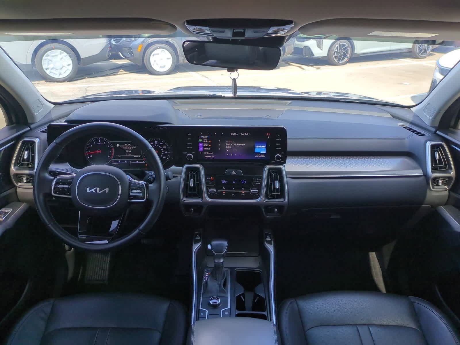 Thumbnail: 2022 Kia Sorento - 14
