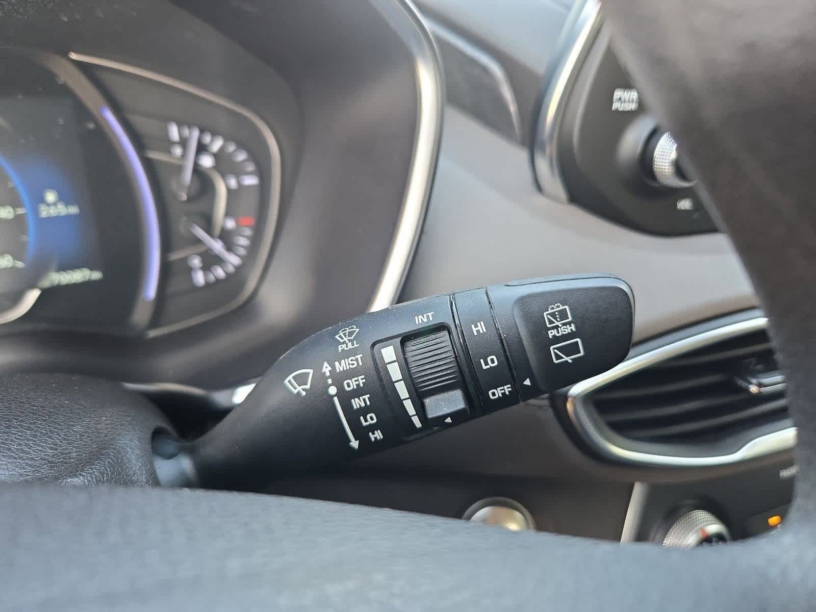 Thumbnail: 2020 Hyundai Santa Fe - 24