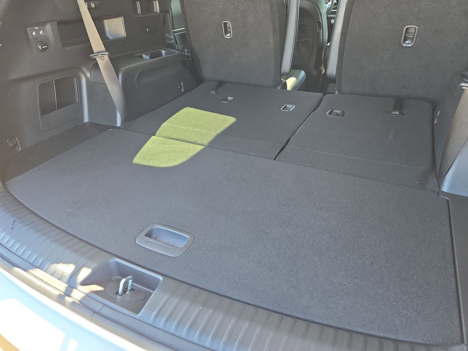 Thumbnail: 2024 Kia Telluride - 33