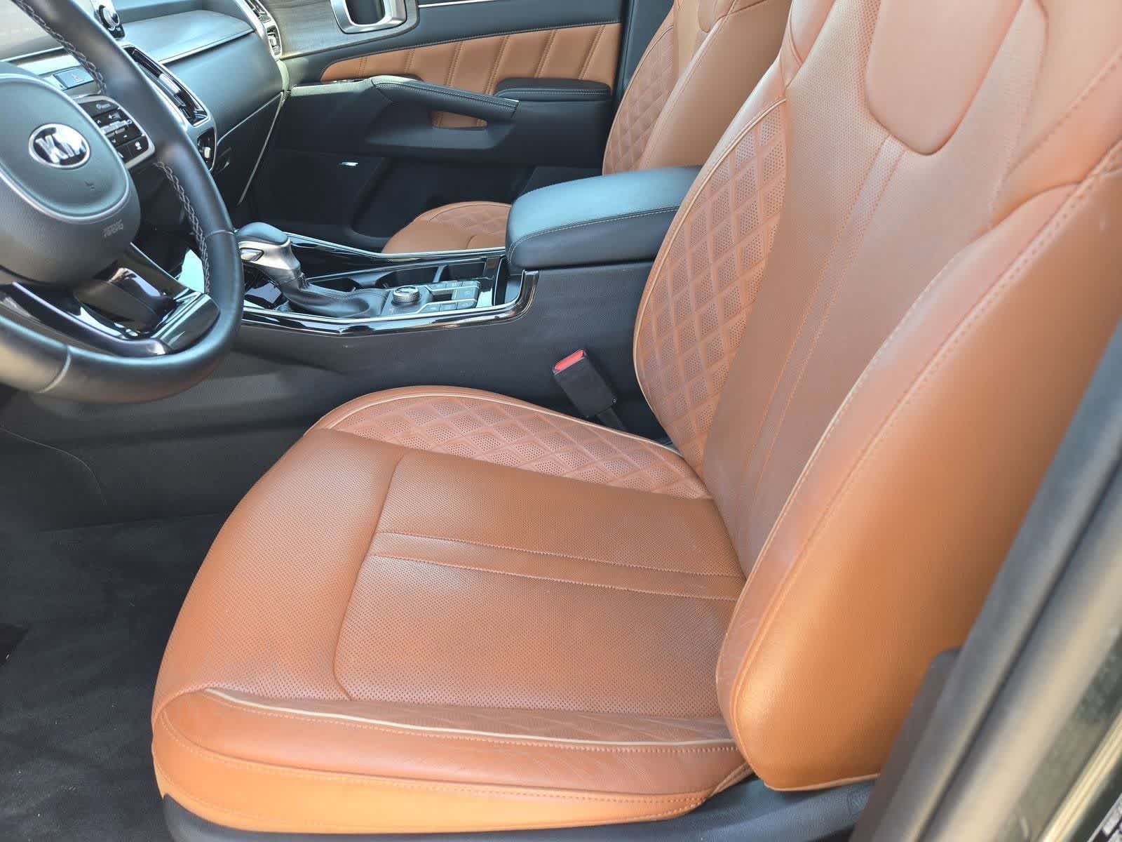 Thumbnail: 2021 Kia Sorento - 14