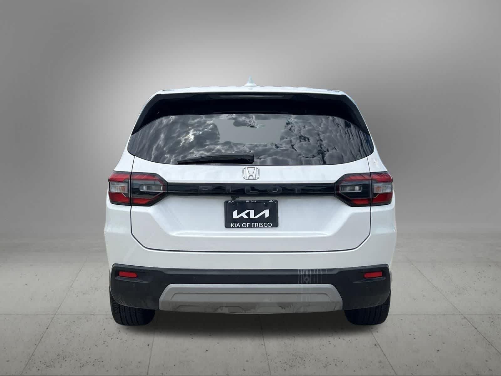 Thumbnail: 2025 Honda Pilot - 10