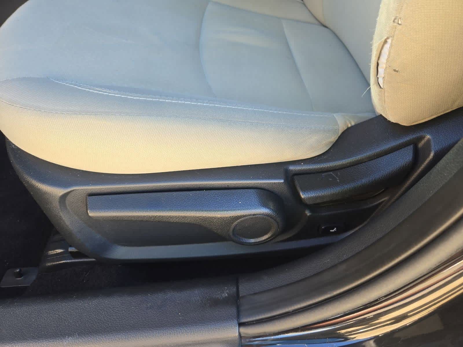 Thumbnail: 2013 Kia Optima - 16