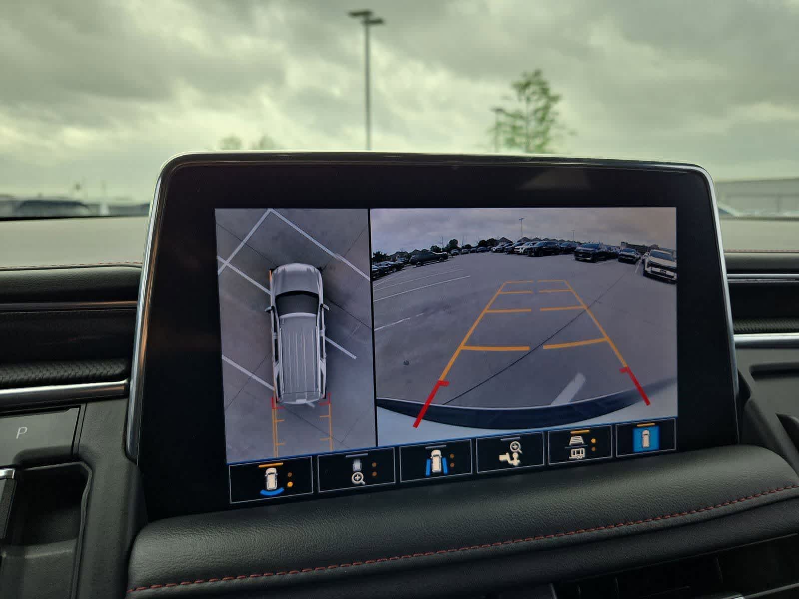 Thumbnail: 2021 Chevrolet Tahoe - 29