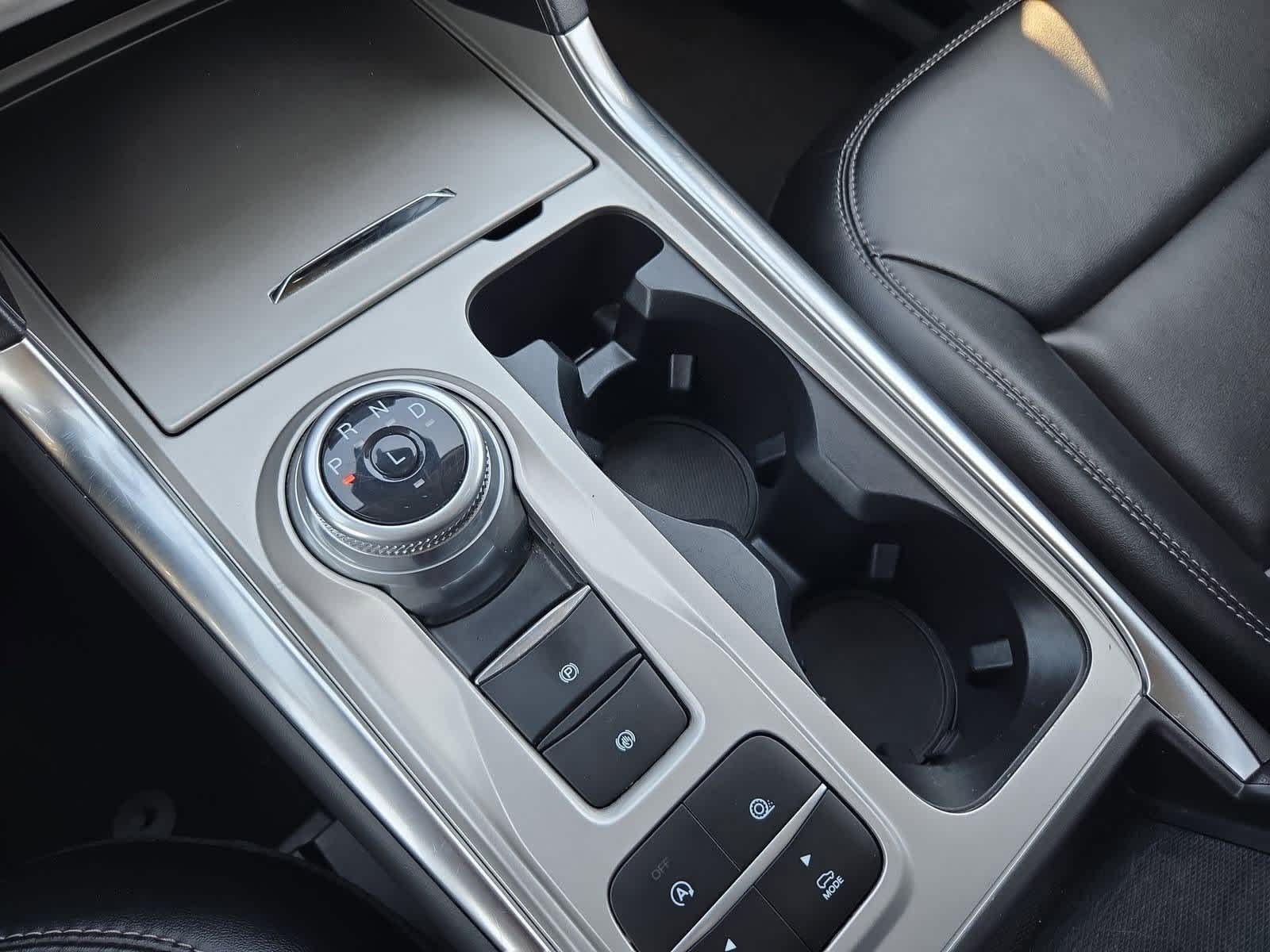 Thumbnail: 2023 Ford Explorer - 28