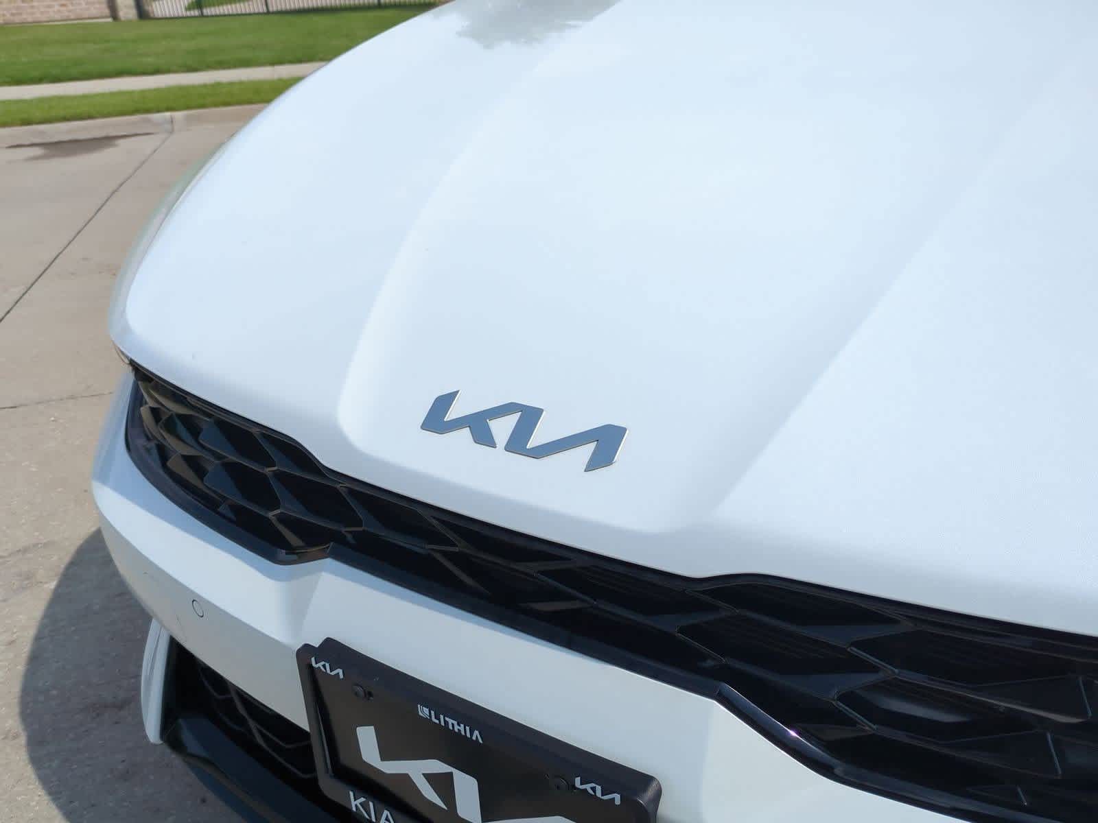 2025 Kia K5 GT-Line 11