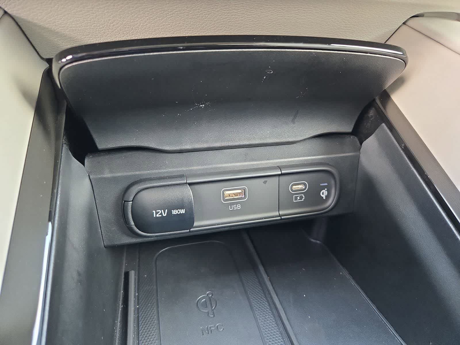 Thumbnail: 2025 Kia Telluride - 31