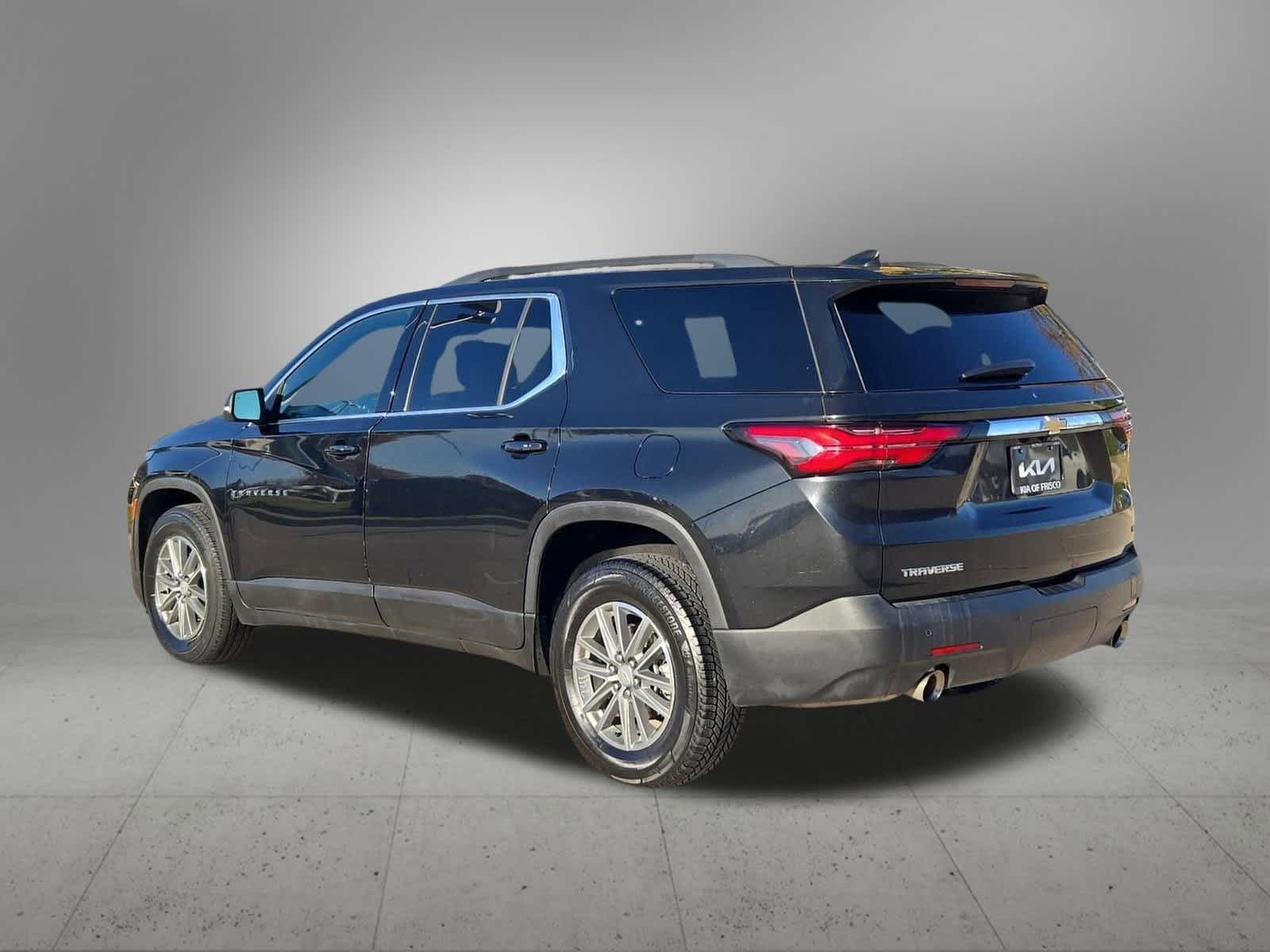 Thumbnail: 2023 Chevrolet Traverse - 4