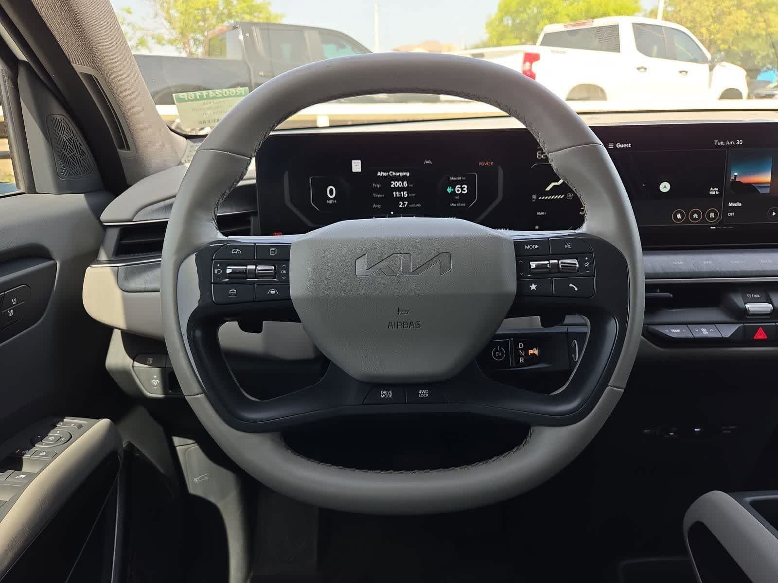 Thumbnail: 2024 Kia EV9 - 23