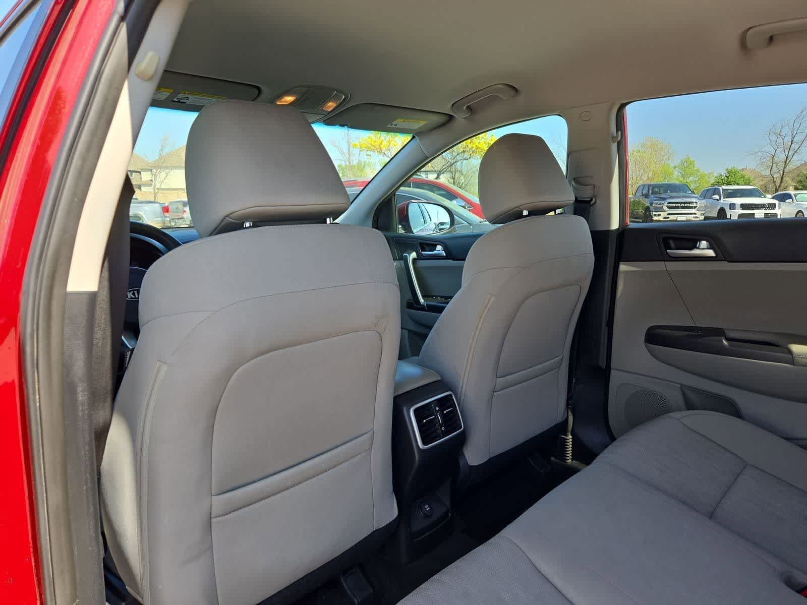 Thumbnail: 2022 Kia Sportage - 16