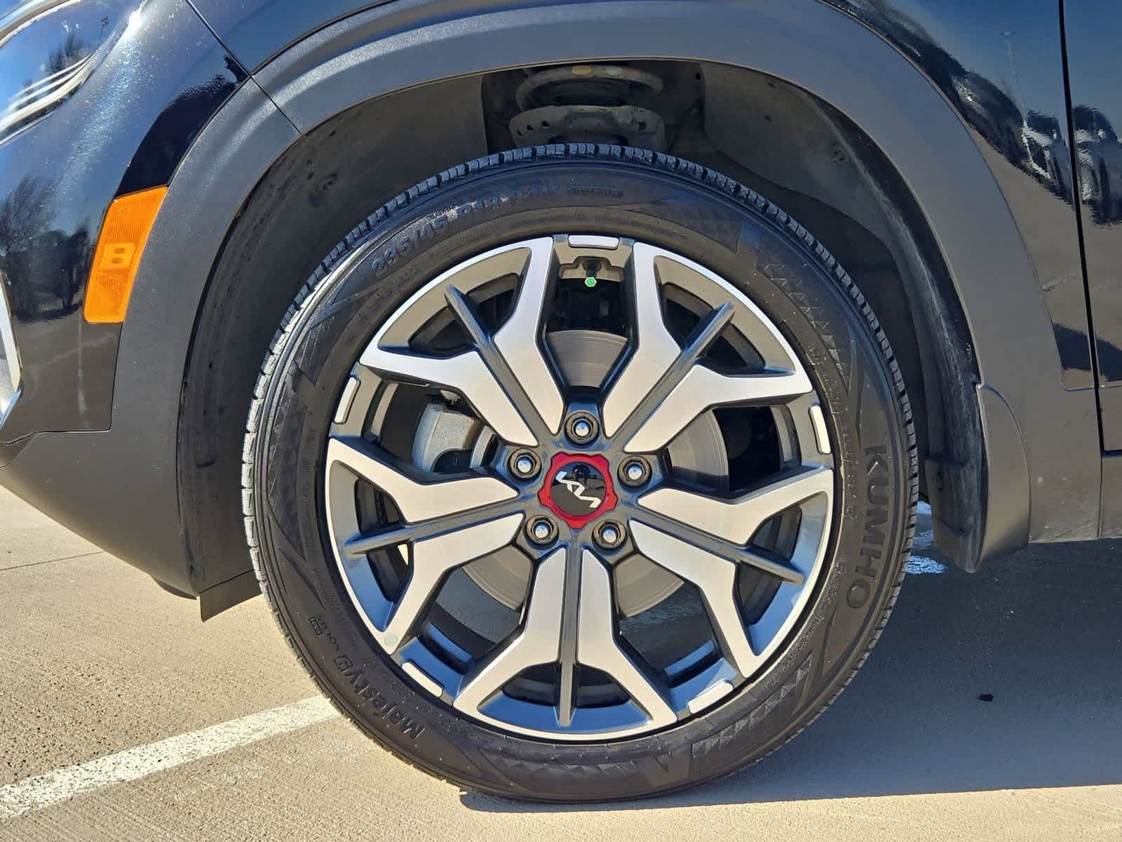 Thumbnail: 2023 Kia Seltos - 12