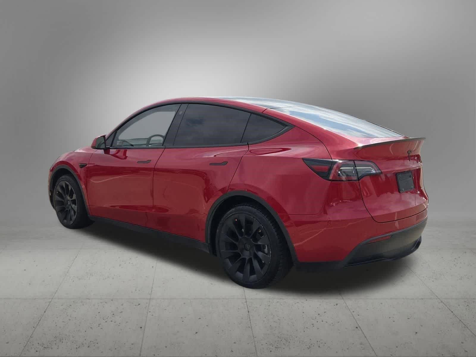 Thumbnail: 2022 Tesla Model Y - 4