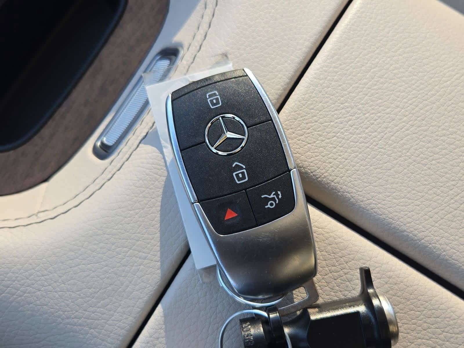 Thumbnail: 2024 Mercedes-Benz GLE - 35