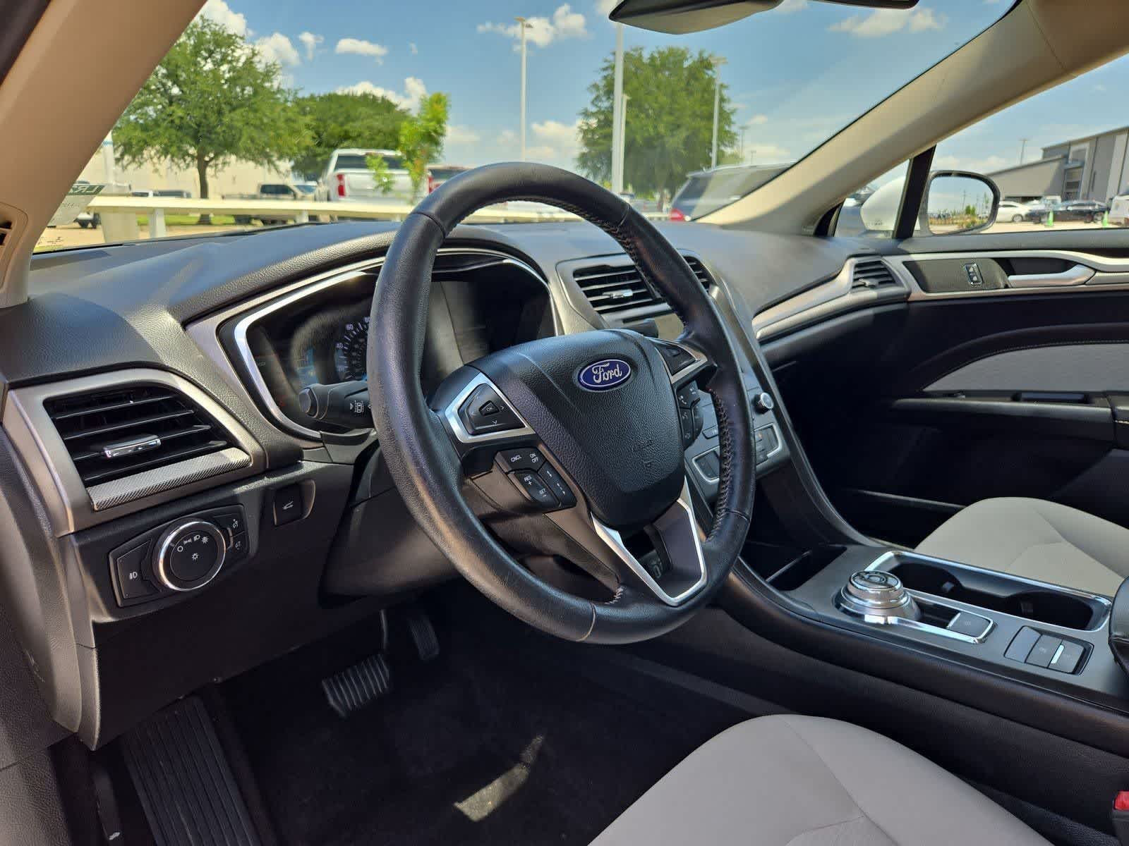 Thumbnail: 2020 Ford Fusion - 2