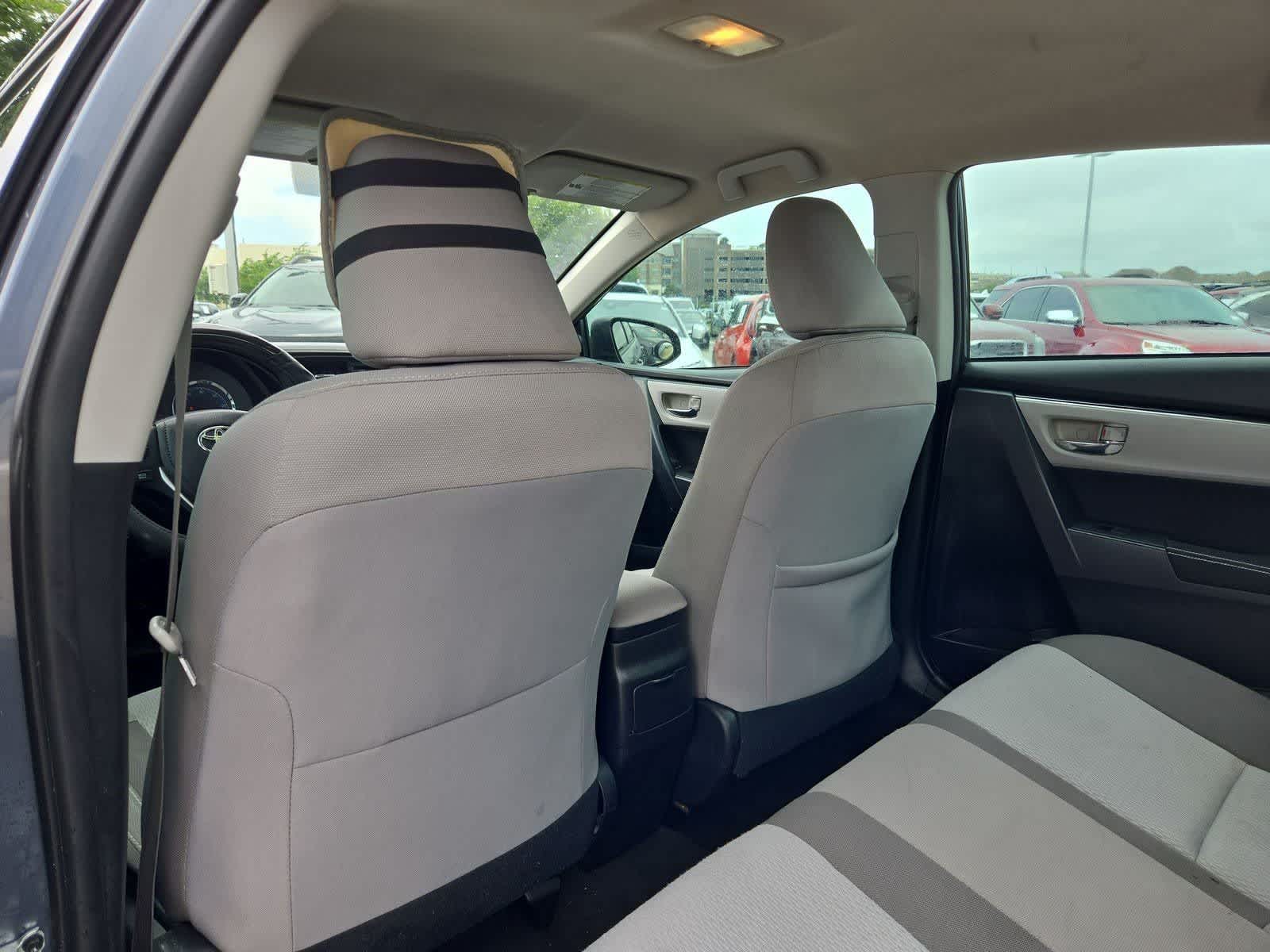 2017 Toyota Corolla LE - Photo 17