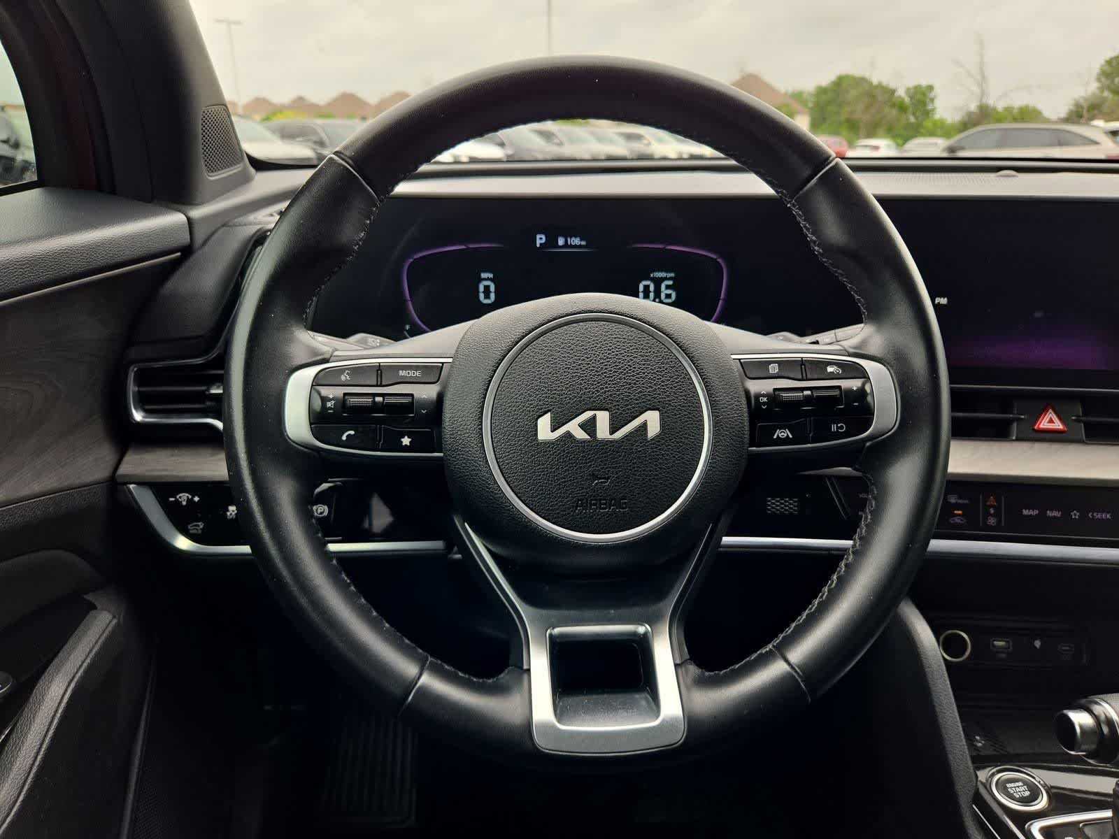 Thumbnail: 2023 Kia Sportage - 22