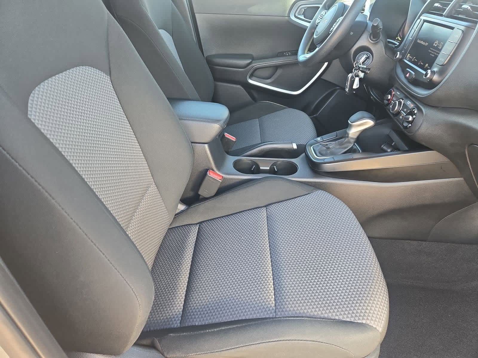 Thumbnail: 2023 Kia Soul - 20