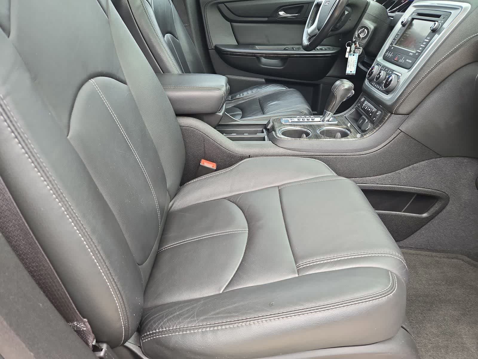 Thumbnail: 2015 GMC Acadia - 21