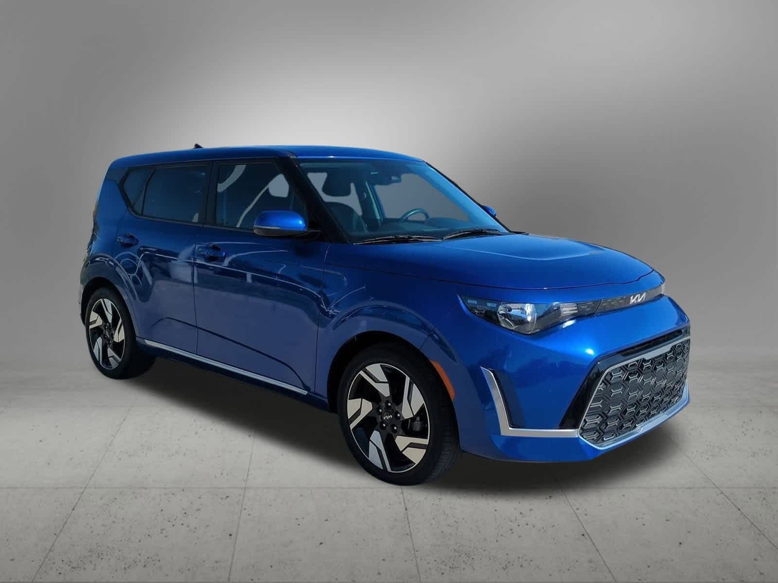 Thumbnail: 2023 Kia Soul - 8