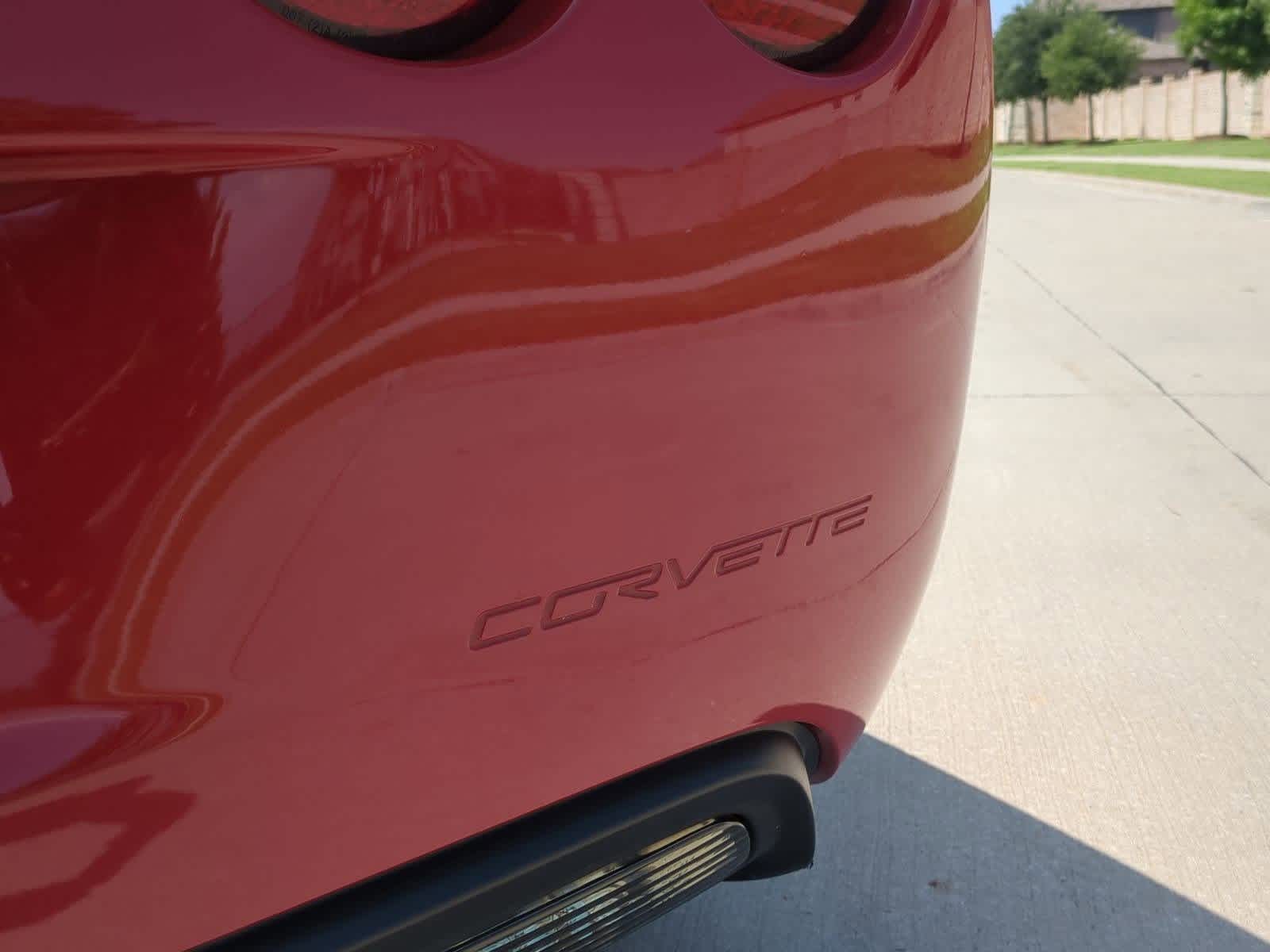 Thumbnail: 2005 Chevrolet Corvette - 12
