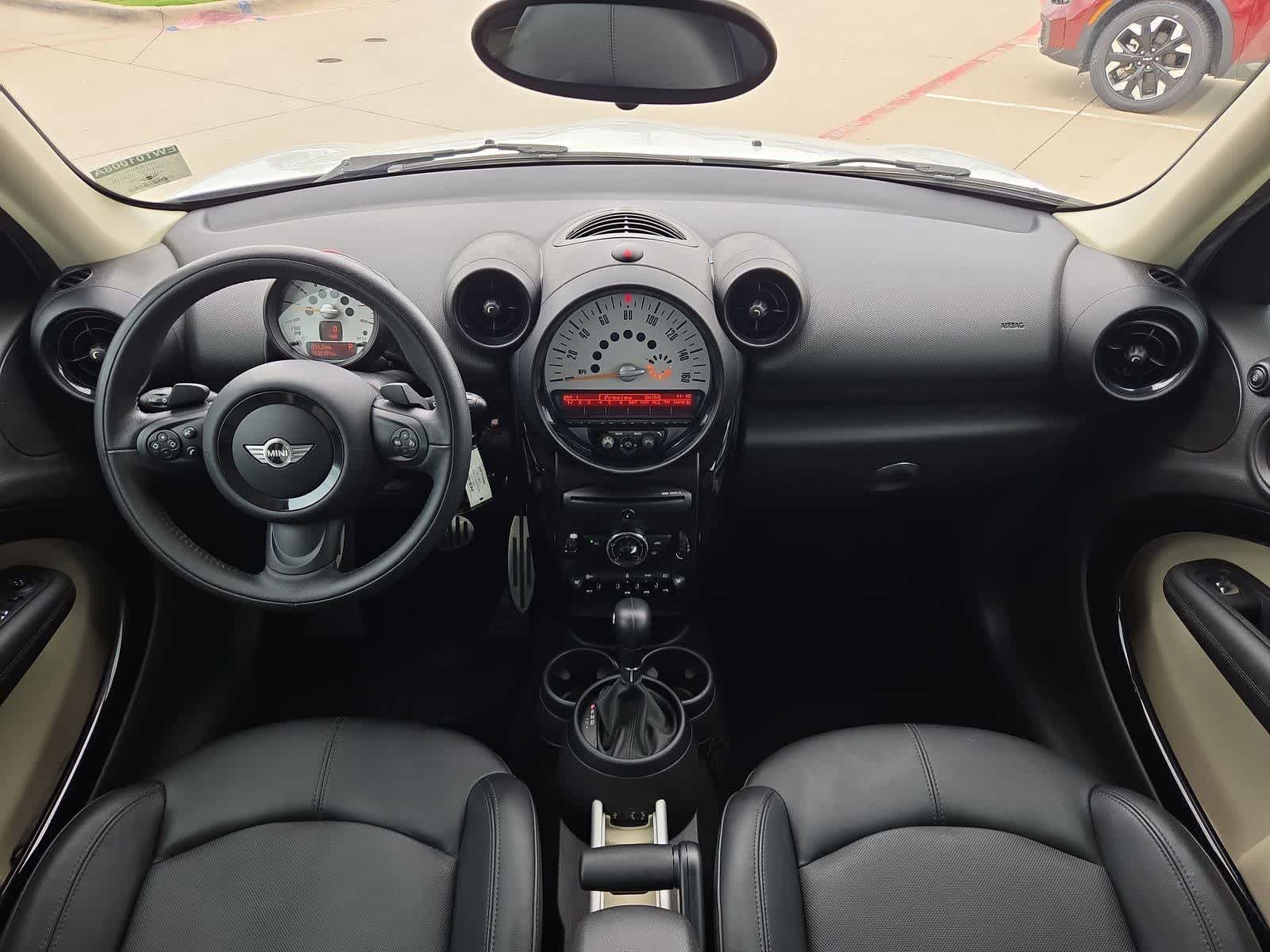 Thumbnail: 2014 MINI Cooper Countryman - 14