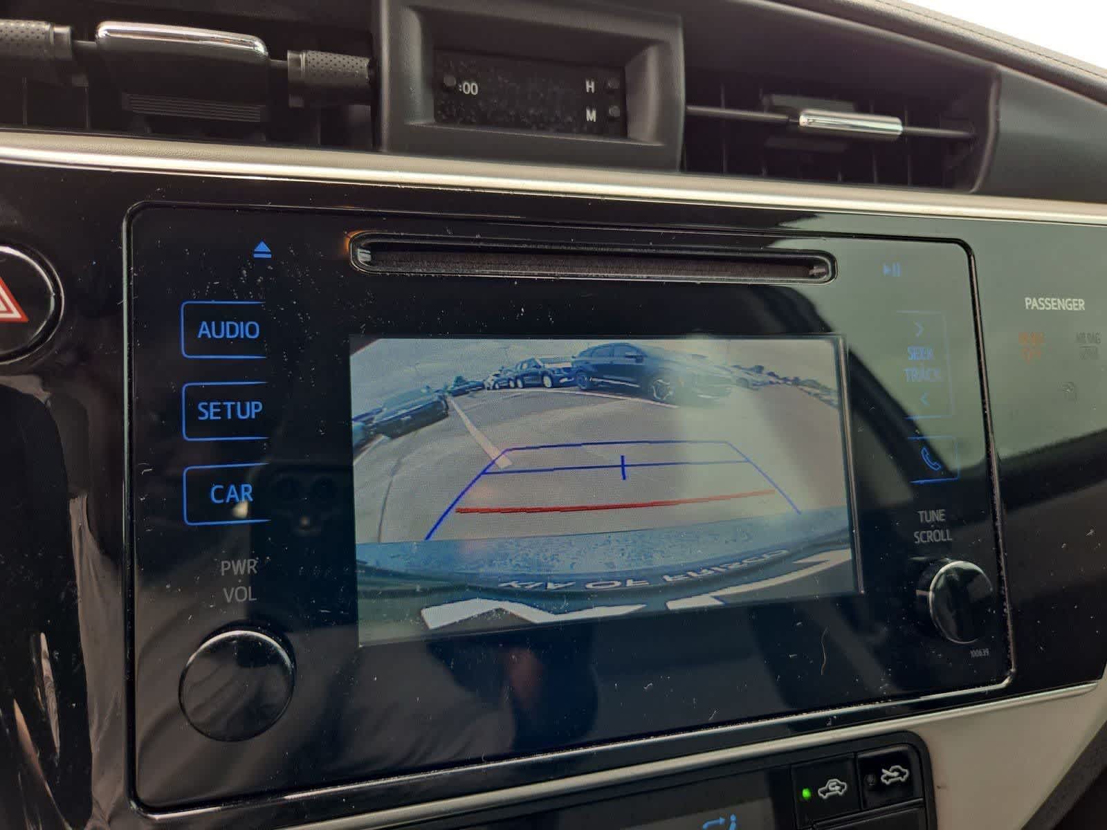 2017 Toyota Corolla LE - Photo 27