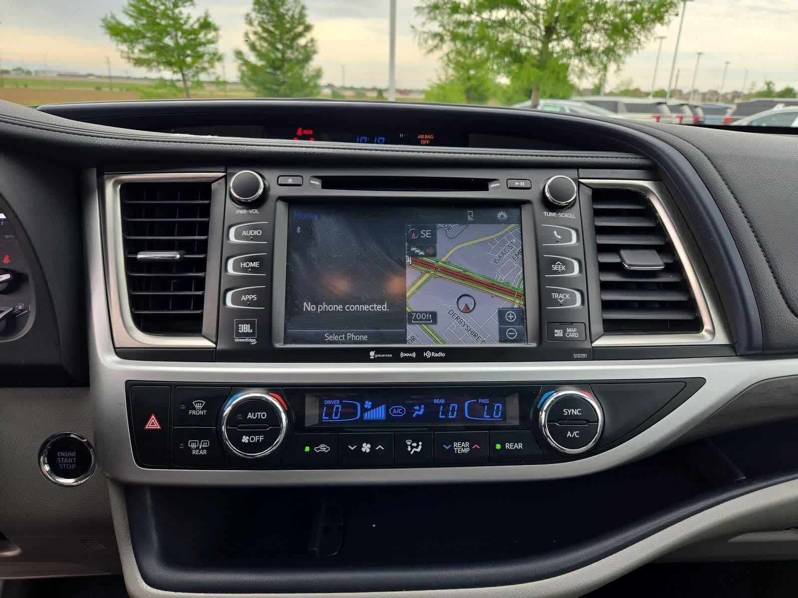 Thumbnail: 2019 Toyota Highlander - 28
