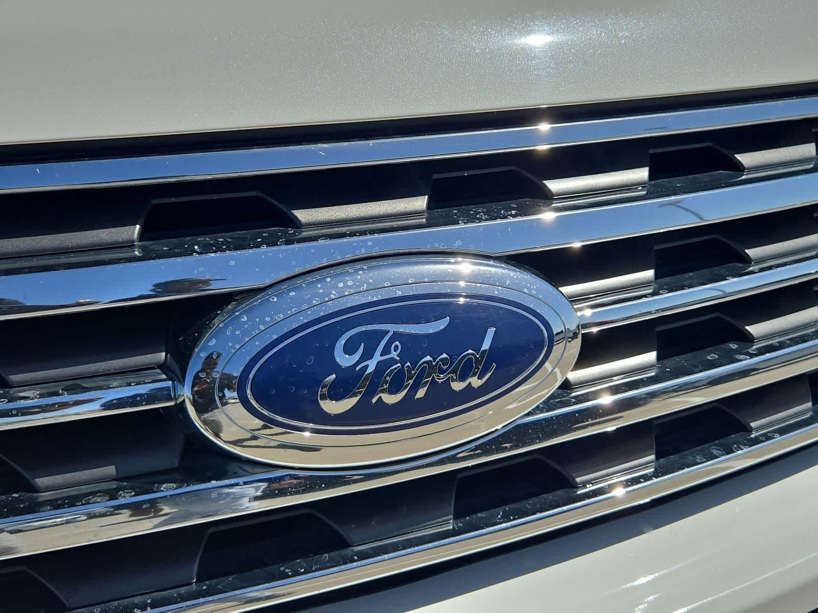 Thumbnail: 2021 Ford Expedition - 10