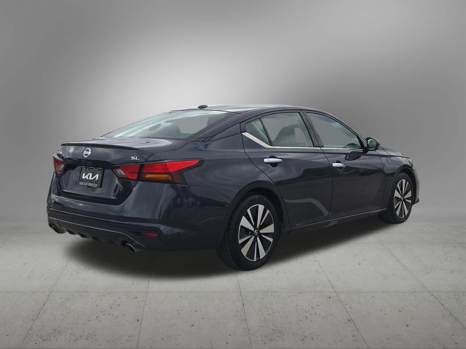 Thumbnail: 2019 Nissan Altima - 6
