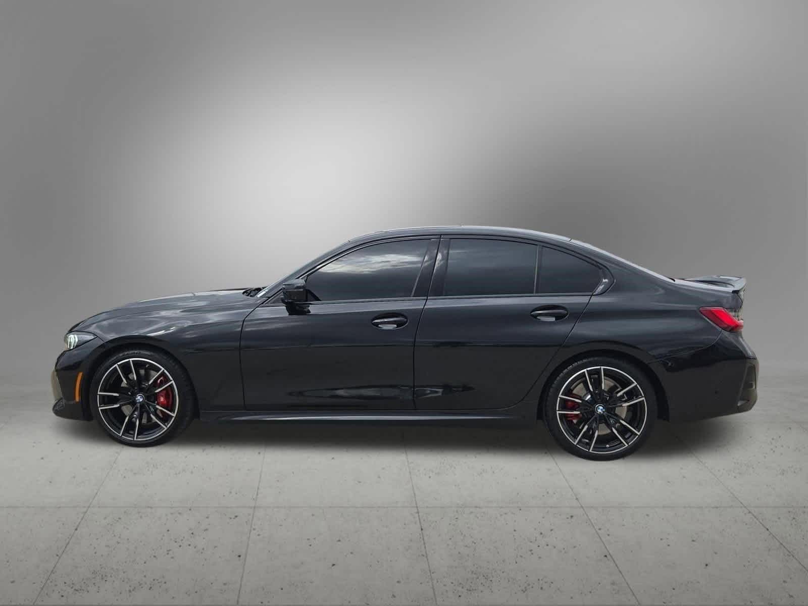 Thumbnail: 2025 BMW 3 Series - 3