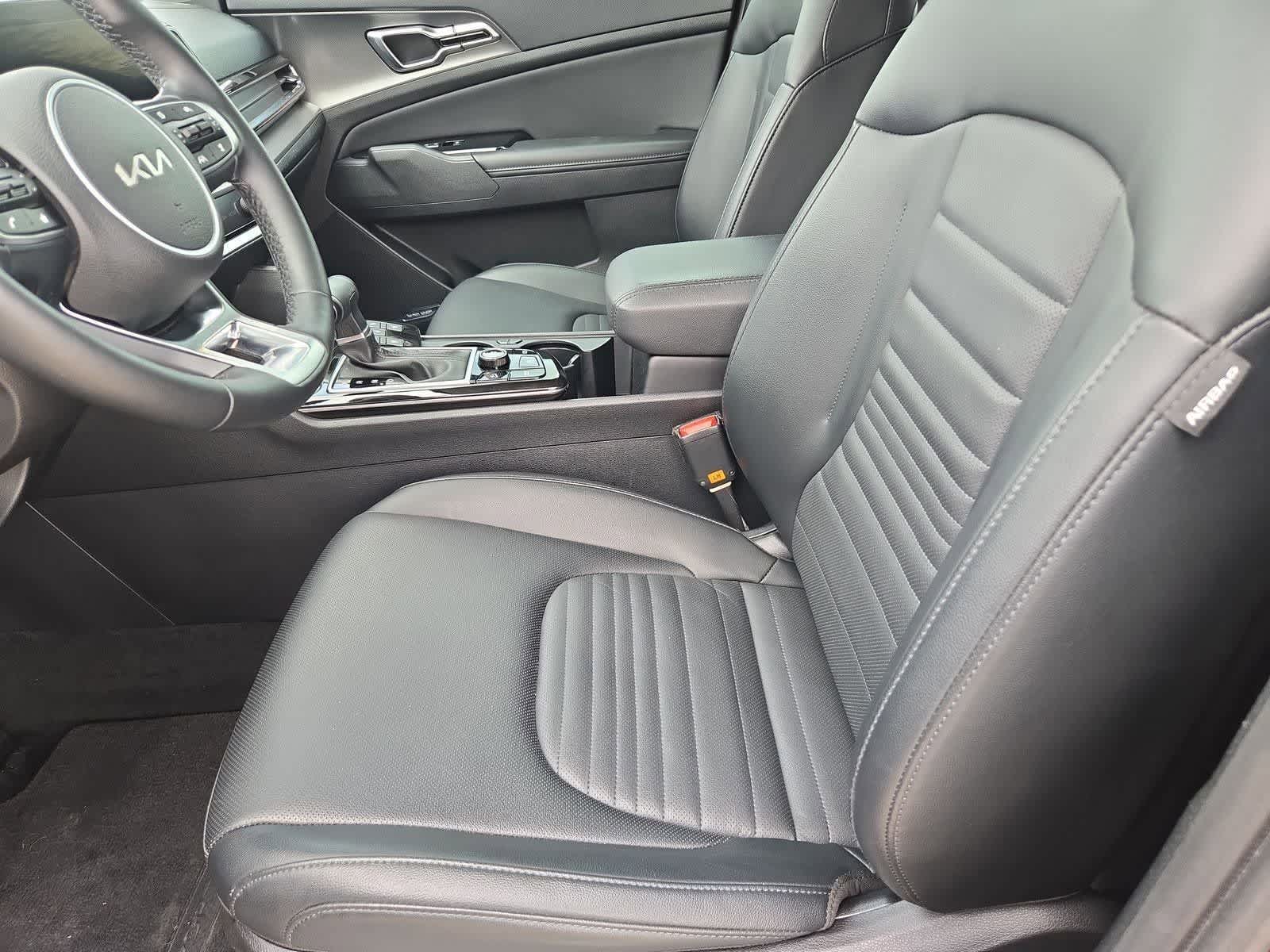 Thumbnail: 2023 Kia Sportage - 14