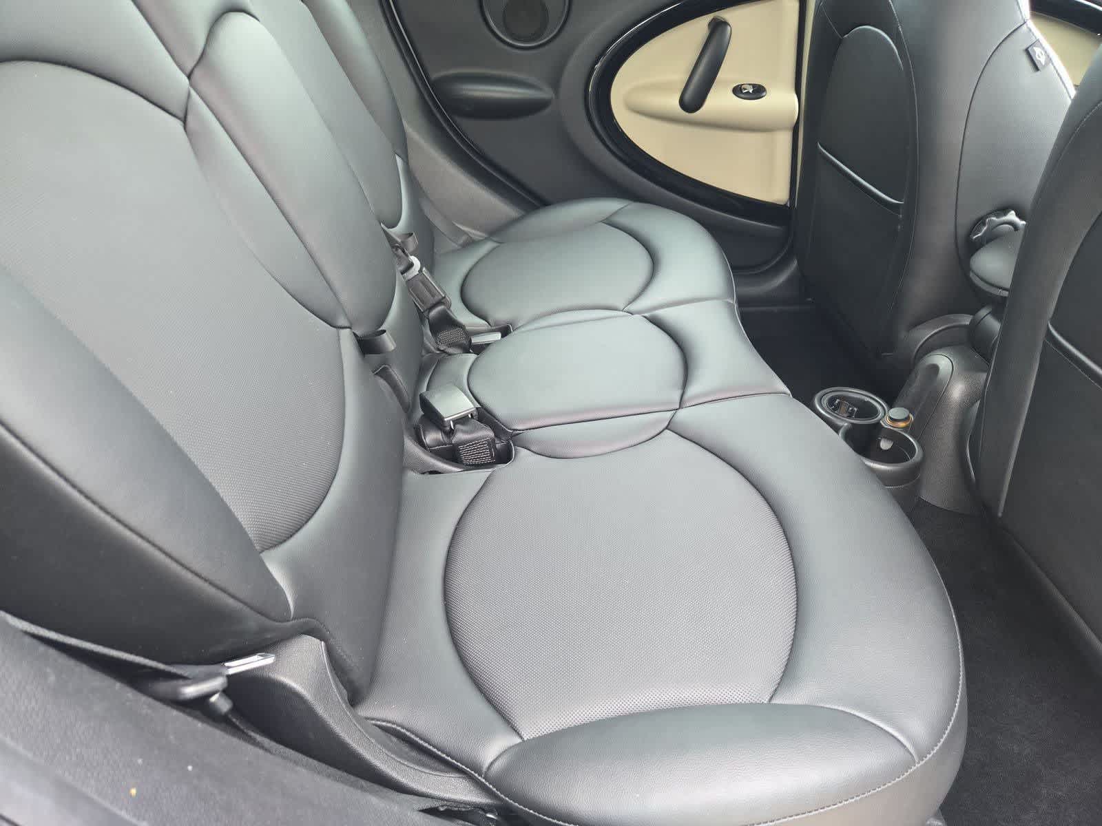 Thumbnail: 2014 MINI Cooper Countryman - 19
