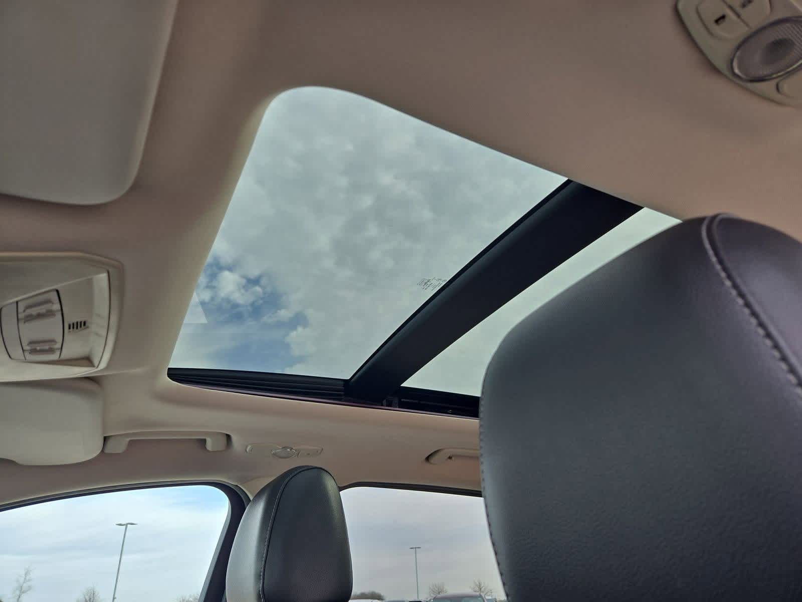 Thumbnail: 2014 Ford Escape - 24