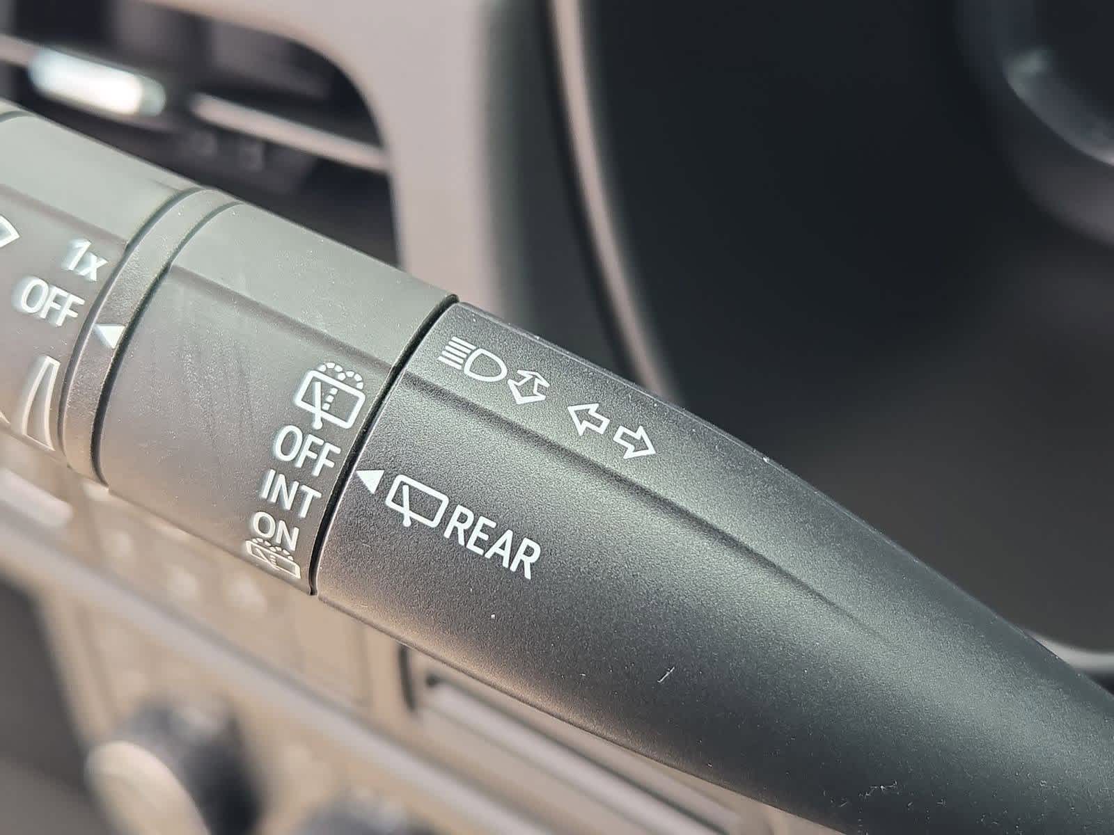 Thumbnail: 2023 Chevrolet Tahoe - 27