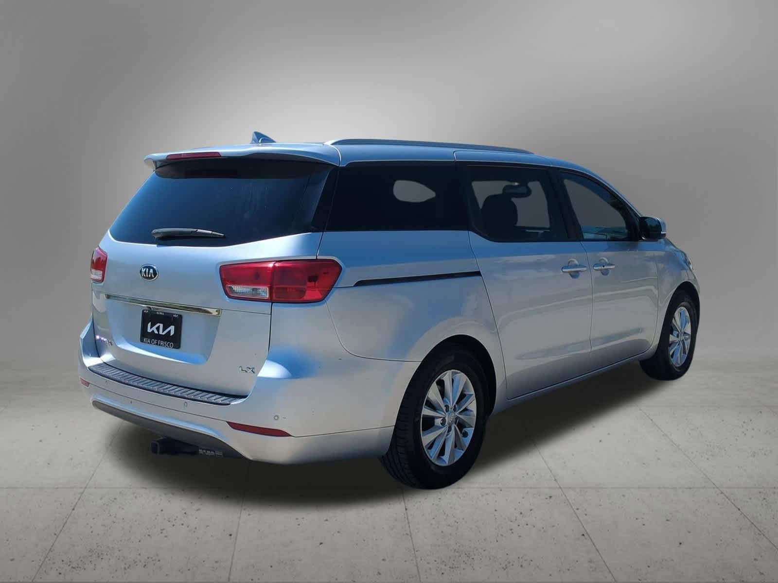 Thumbnail: 2017 Kia Sedona - 6