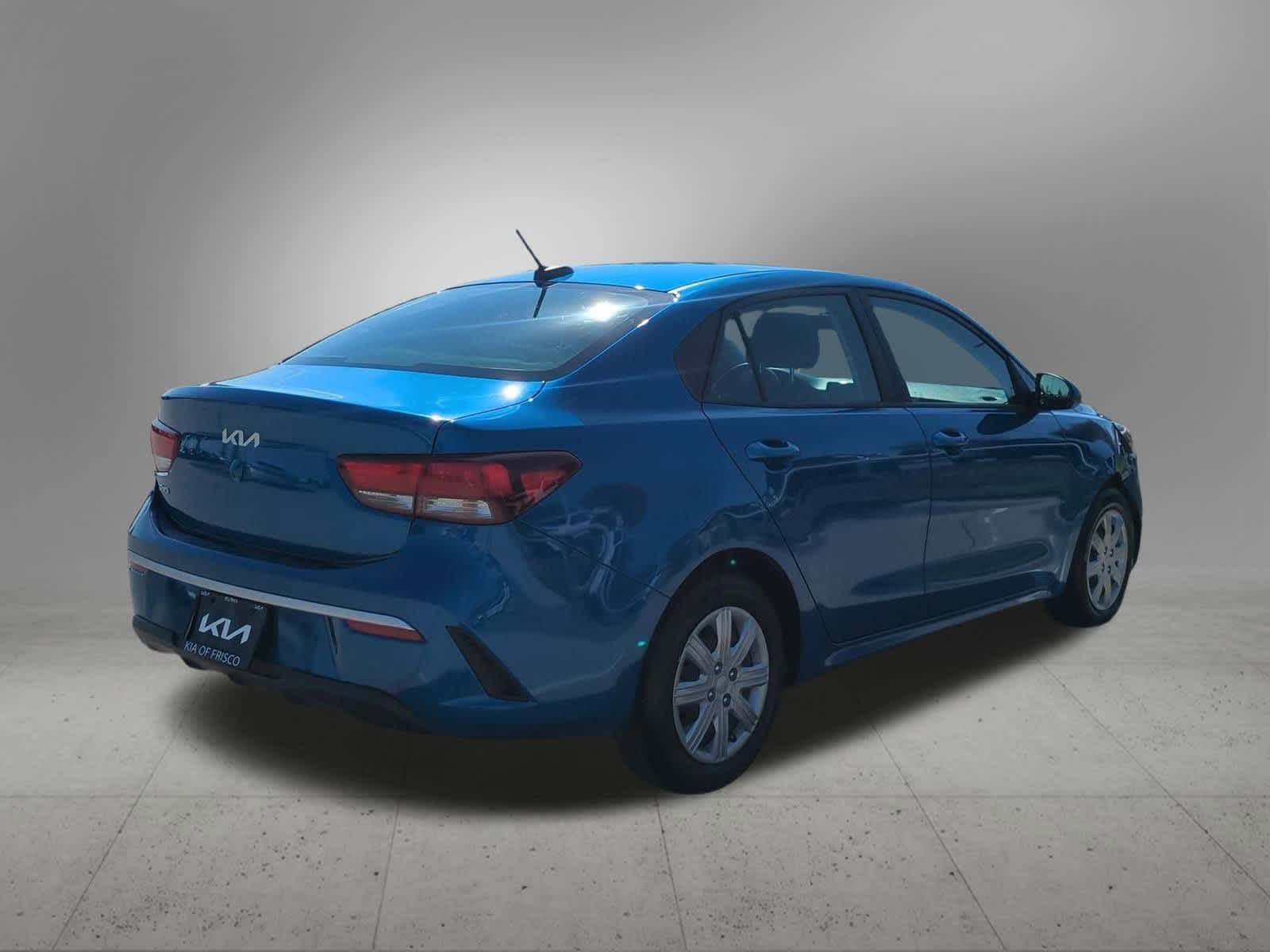 Thumbnail: 2023 Kia Rio - 6