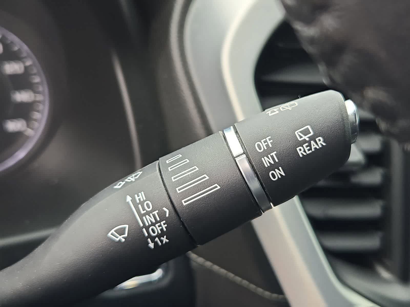 Thumbnail: 2019 GMC Acadia - 24