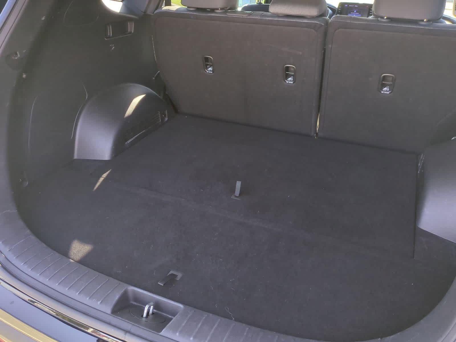 Thumbnail: 2021 Hyundai Santa Fe - 31