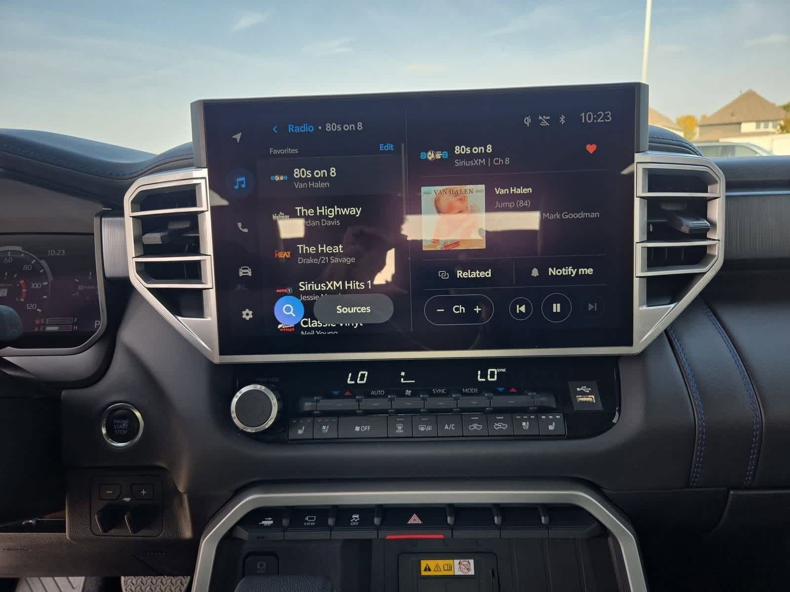 Thumbnail: 2024 Toyota Tundra - 27