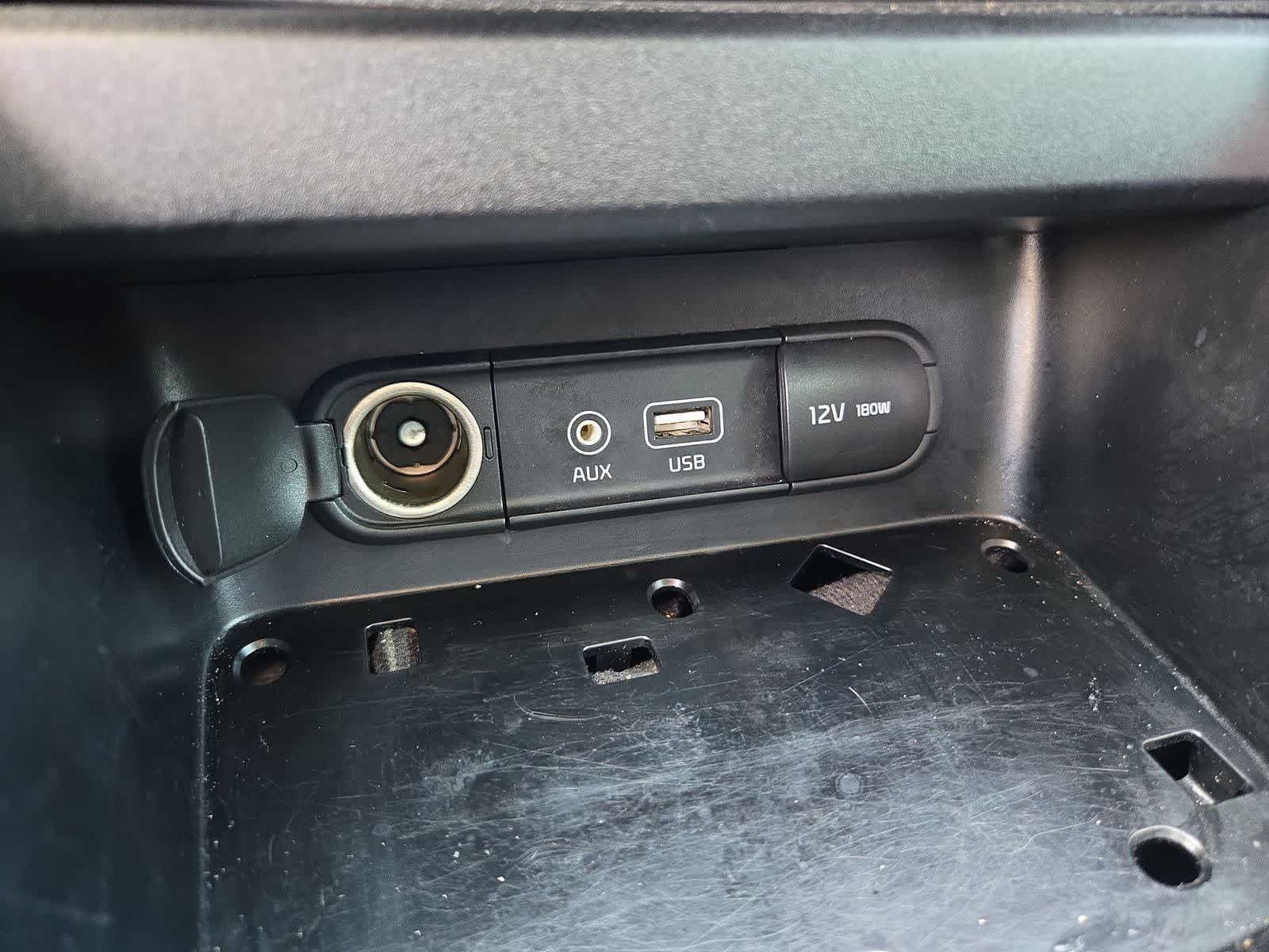 Thumbnail: 2019 Kia Forte - 28