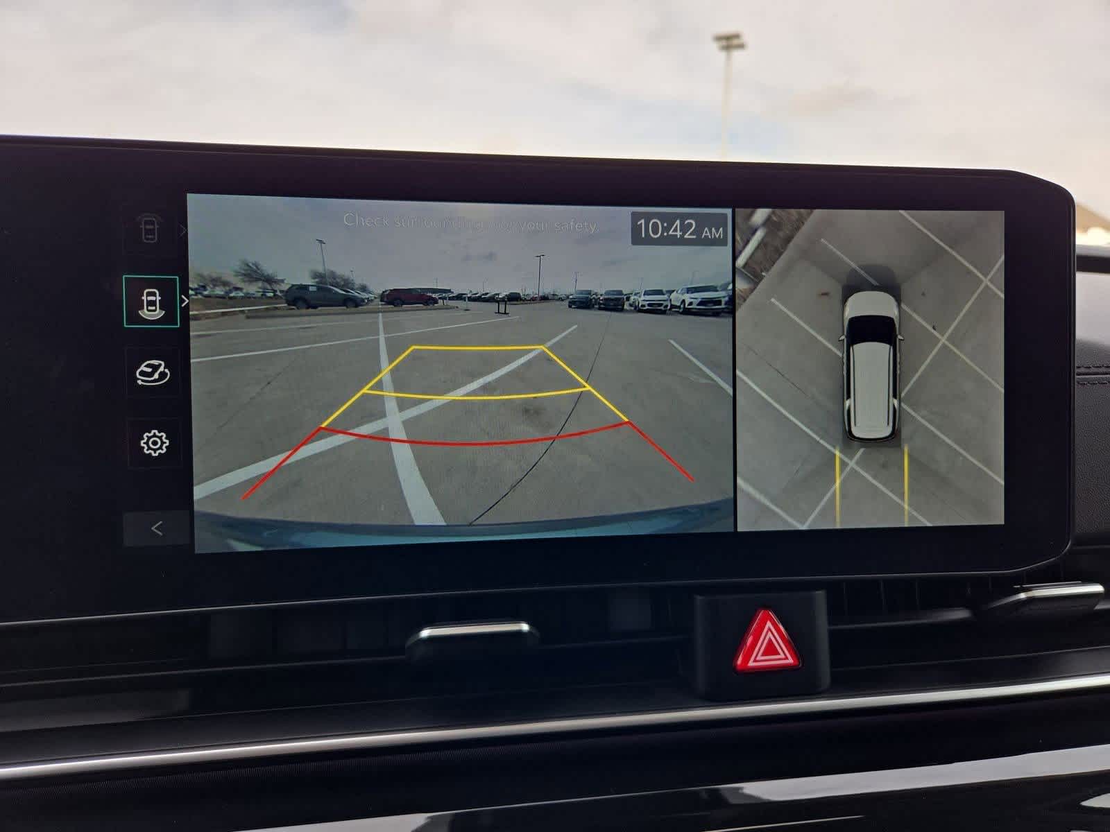 Thumbnail: 2025 Kia Carnival - 30