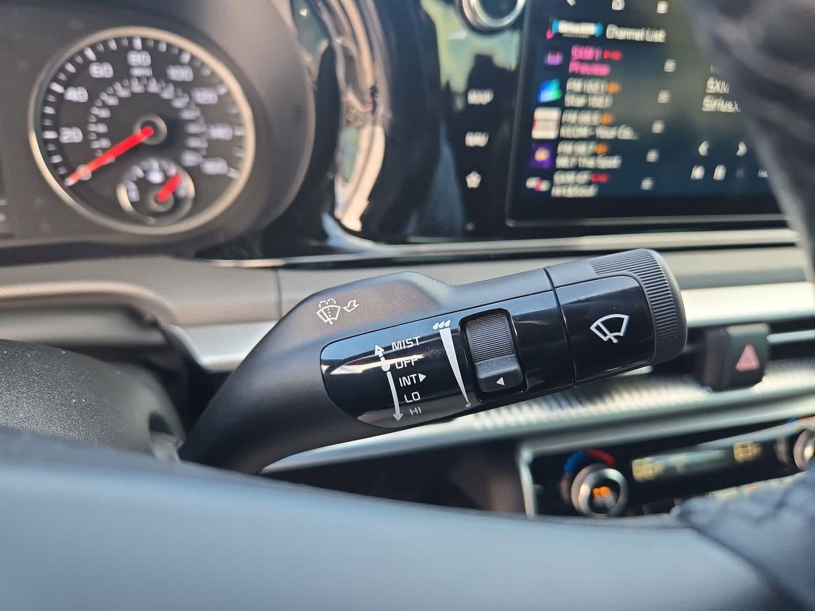 Thumbnail: 2023 Kia K5 - 24