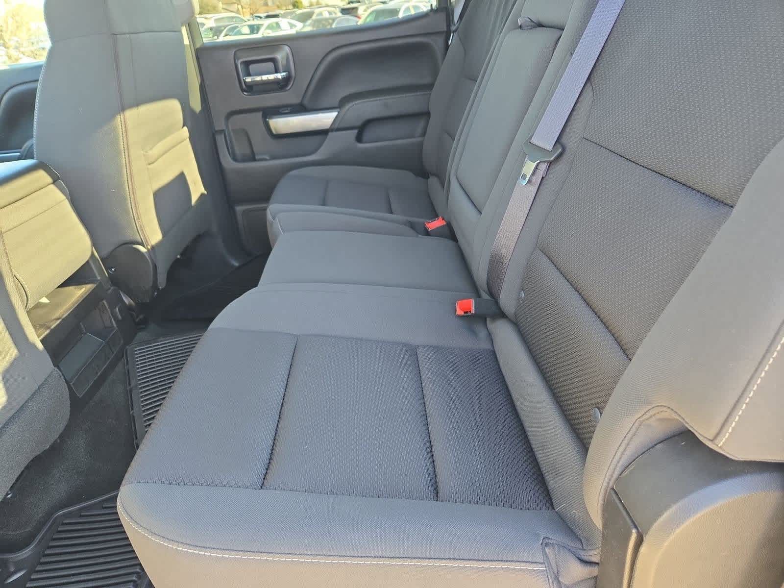 Thumbnail: 2016 Chevrolet Silverado 1500 - 19