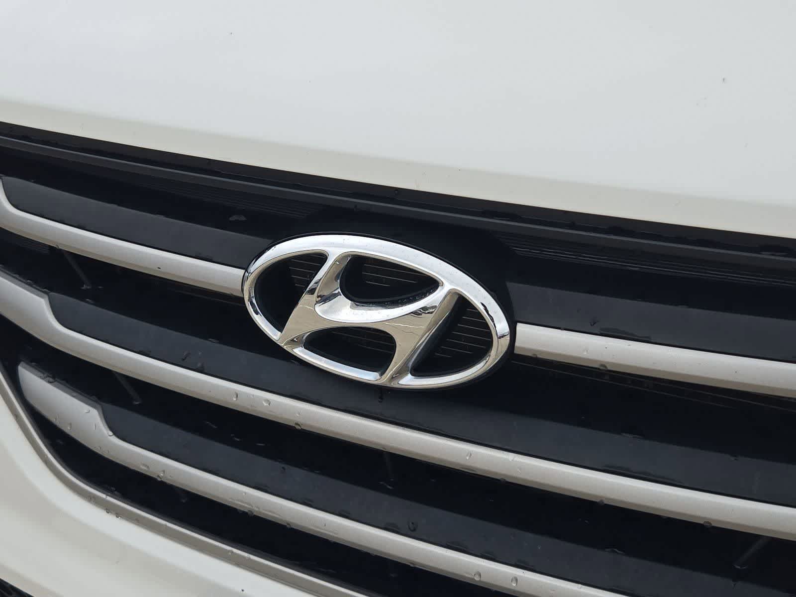 Thumbnail: 2018 Hyundai Tucson - 10