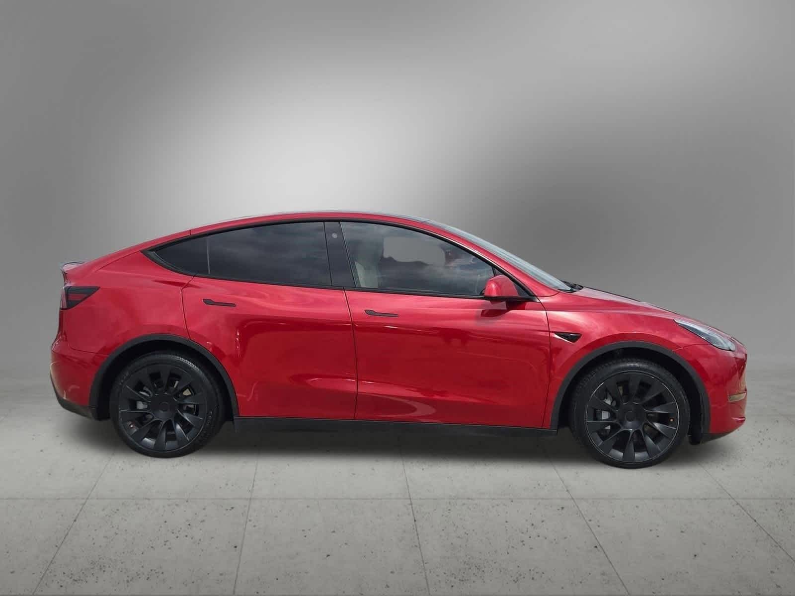 Thumbnail: 2022 Tesla Model Y - 7