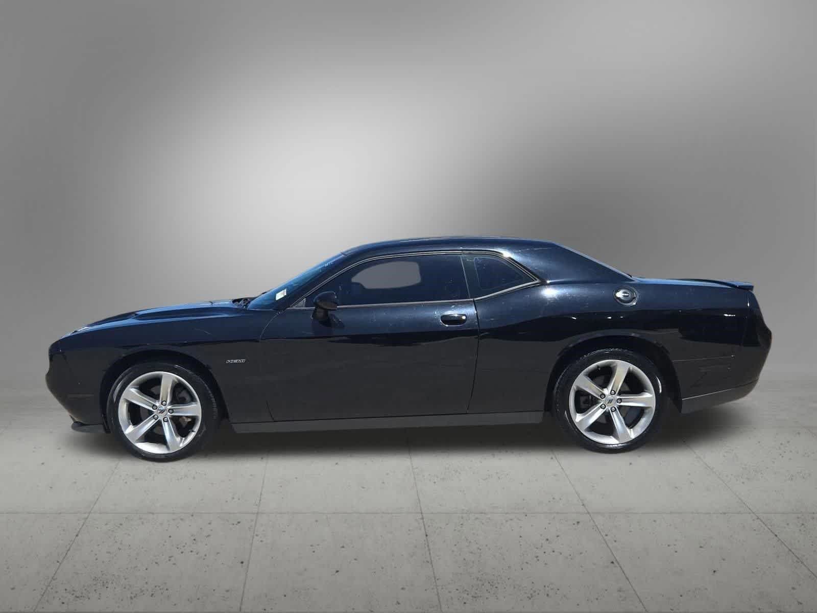 Thumbnail: 2017 Dodge Challenger - 3