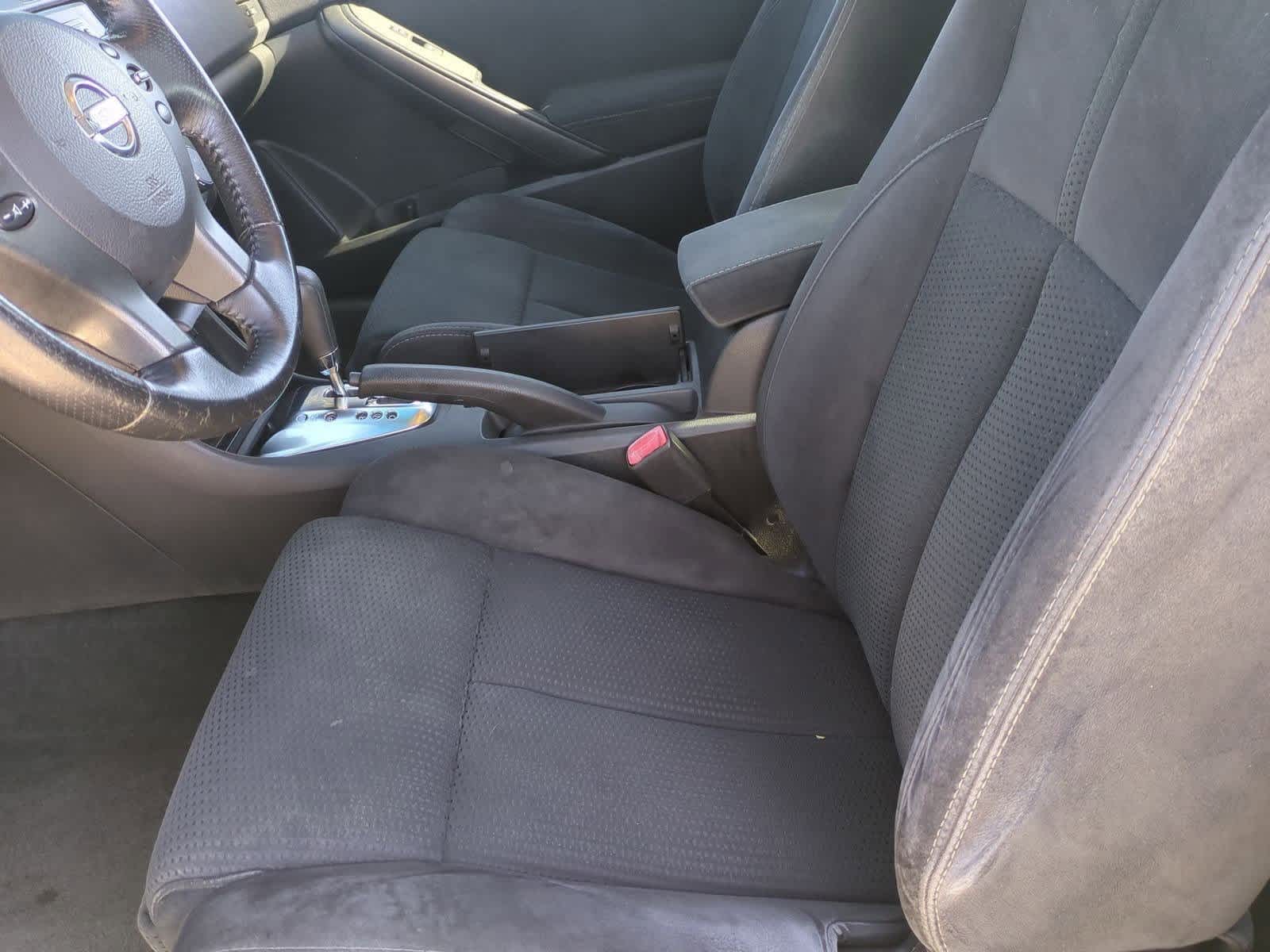 Thumbnail: 2011 Nissan Altima - 14