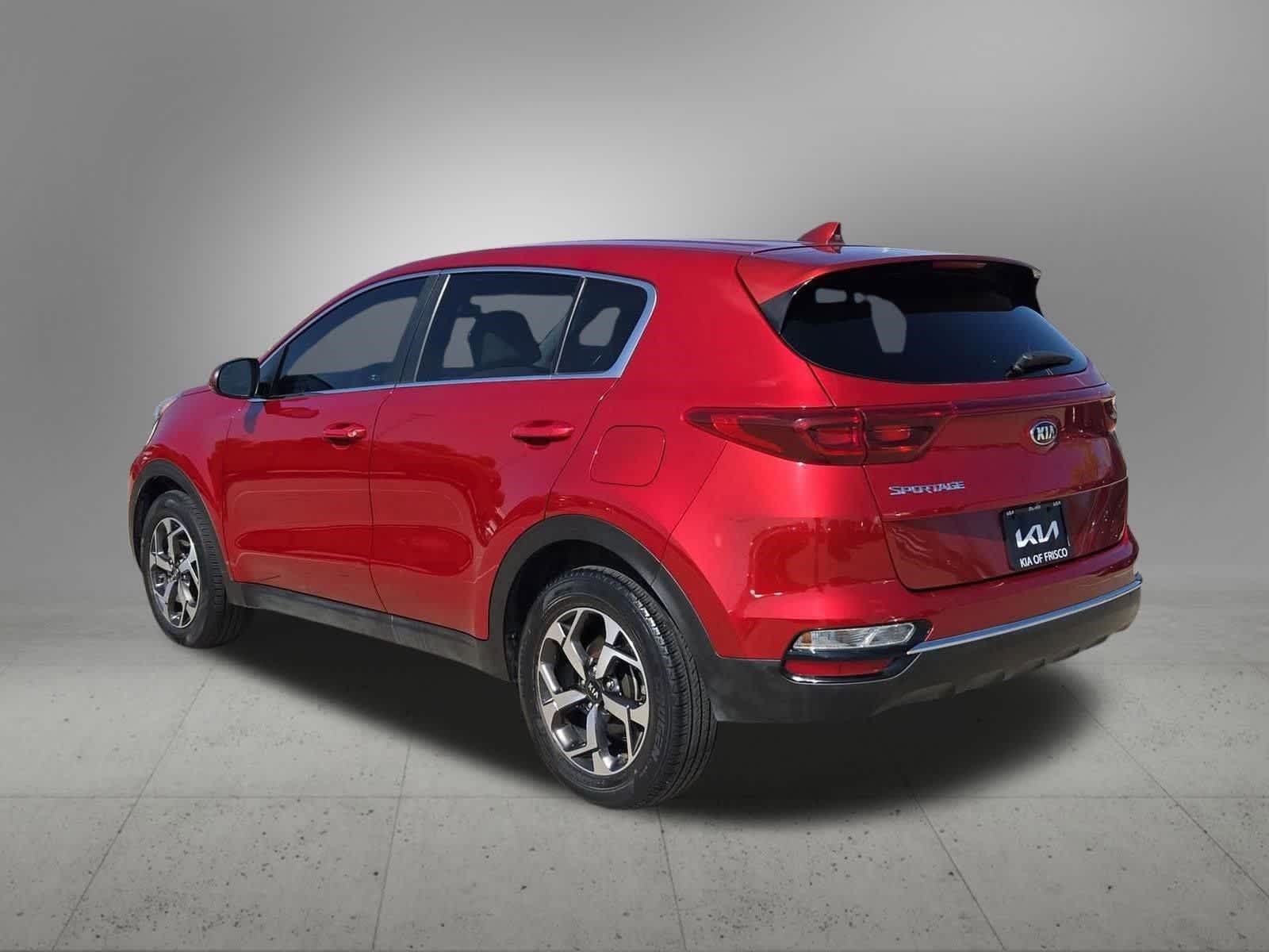 Thumbnail: 2022 Kia Sportage - 4
