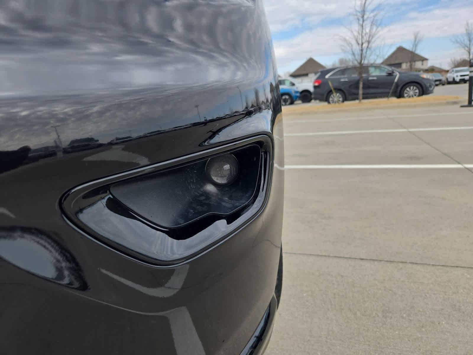 Thumbnail: 2017 Jeep Grand Cherokee - 10