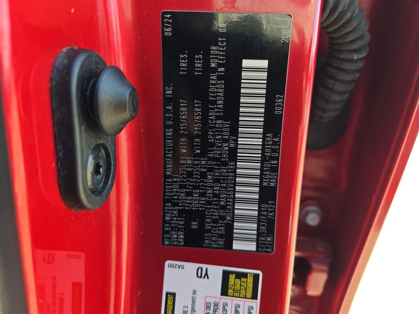 Thumbnail: 2024 Toyota Corolla Cross - 32