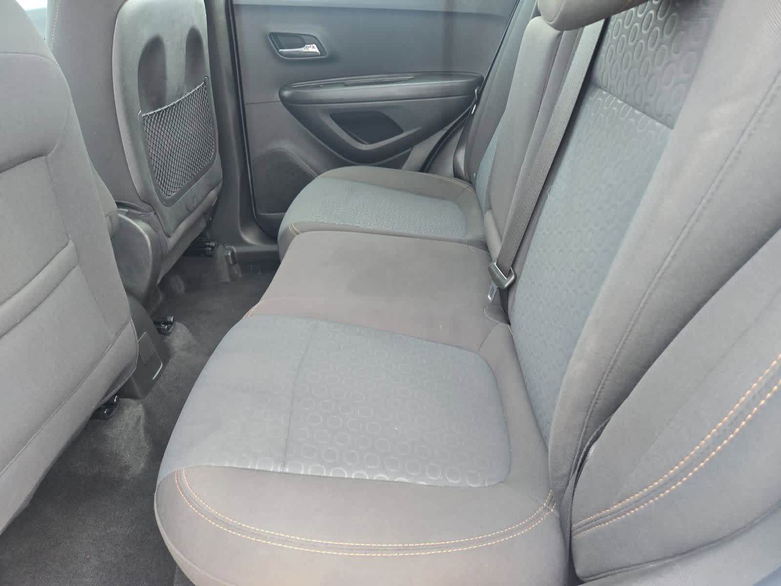 Thumbnail: 2020 Chevrolet Trax - 18